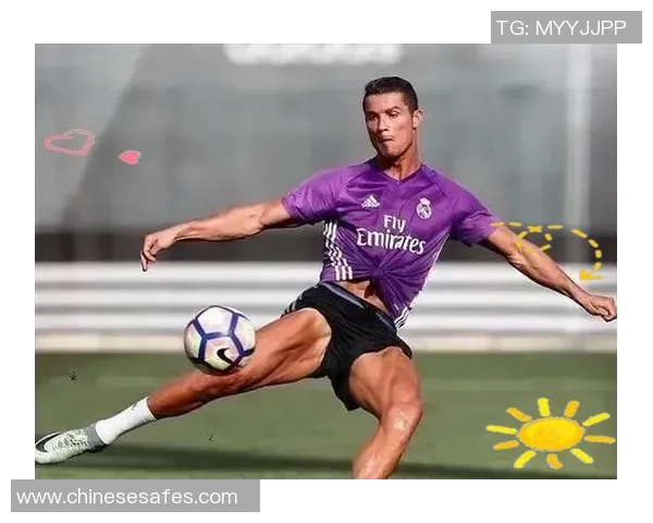 C罗体重揭秘:如何保持巅峰状态的秘密与饮食习惯分析 C罗体重揭秘:如何保持巅峰状态的秘密与饮食习惯分析