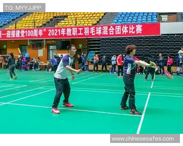 赛后分析上海羽毛球队与武汉羽毛球队的耐力较量与战术思考 赛后分析上海羽毛球队与武汉羽毛球队的耐力较量与战术思考