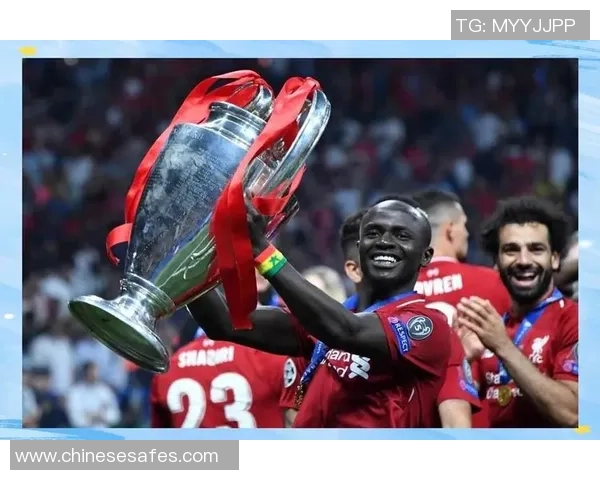 足球明星其马内的辉煌历程与对足球的热爱之路 足球明星其马内的辉煌历程与对足球的热爱之路