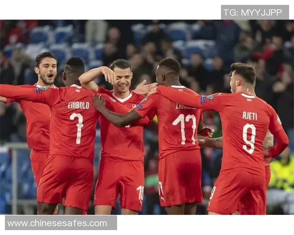 重庆足球队与西安足球队赛后复盘团队协作分析与反思